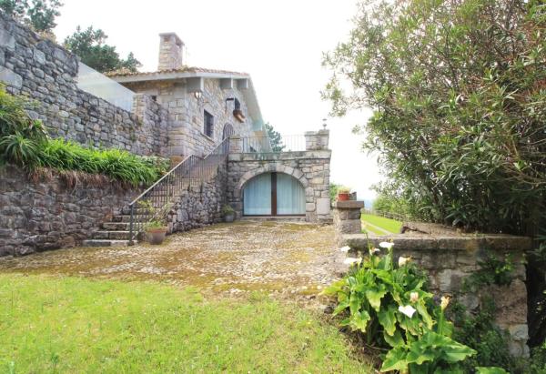 Casa independiente en Buelna