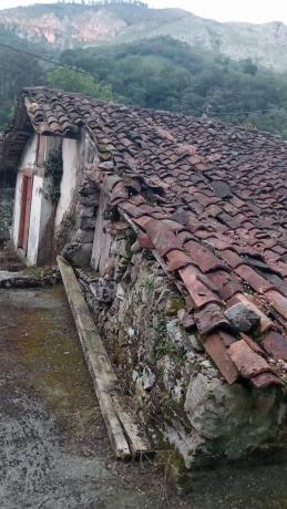 Casa independiente en Santianes de Tornin, 14