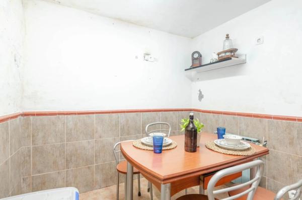 Casa independiente en avenida Covadonga, 50