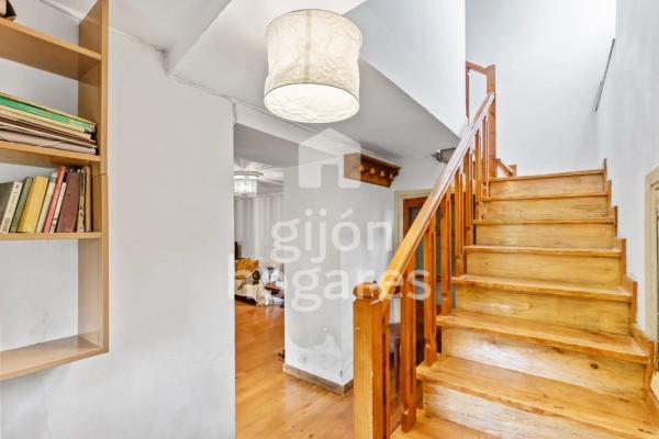 Casa independiente en Lugar Melardi, 44 -34