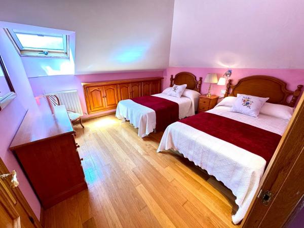 Casa independiente en calle Calzada de Ponga, 15