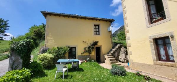 Casa independiente en As-343, 151