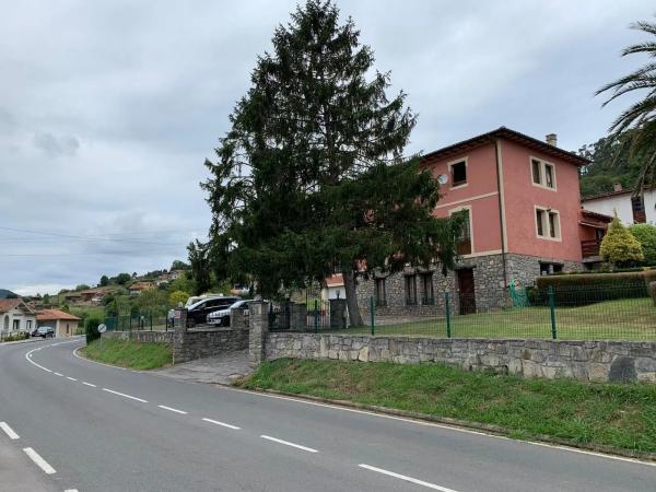 Casa independiente en carretera Ribadesella - Canero