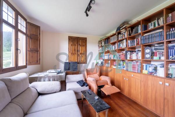 Casa independiente en Lugar Riegu