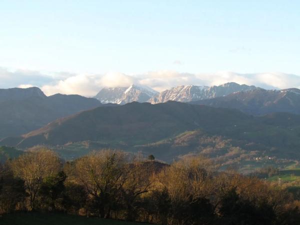 Casa independiente en Cofiño, 20 Poligono
