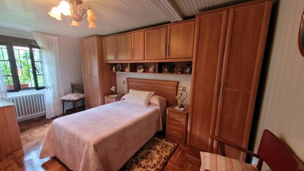 Casa independiente en La Marea, 3