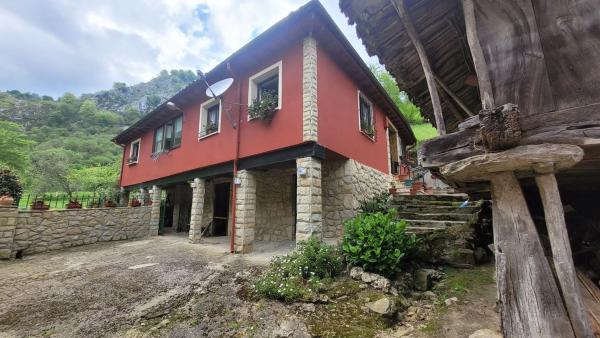 Casa independiente en La Marea, 3