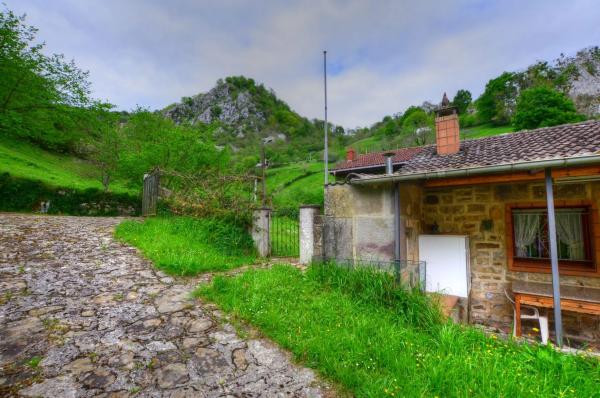 Casa independiente en Lugar la Marea, 53