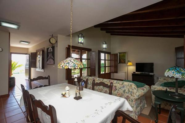 Casa independiente en Puertas - Panes, Por Villanueva