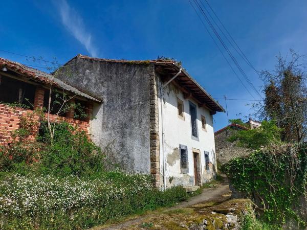 Casa de pueblo en Lugar Tresgrandas