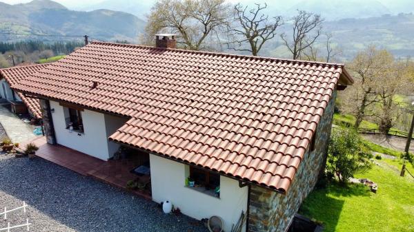 Casa independiente en Robledo de Anayo