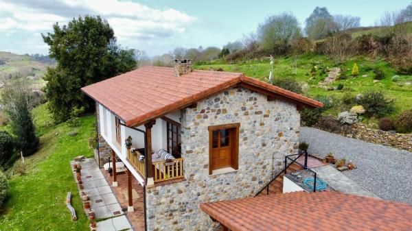 Casa independiente en Robledo de Anayo