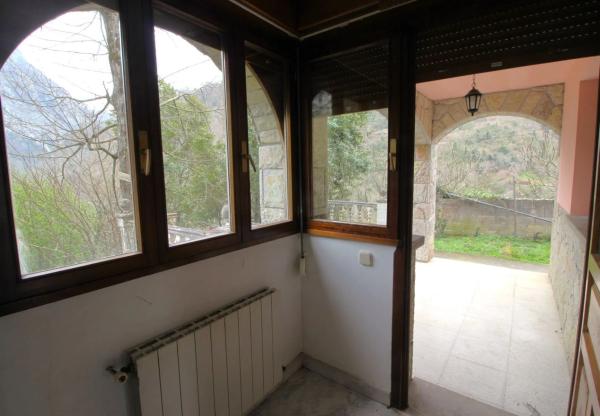 Casa independiente en Poblado Cien