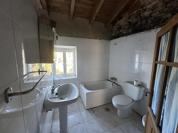 Casa independiente en Barrio l'Esllavayu