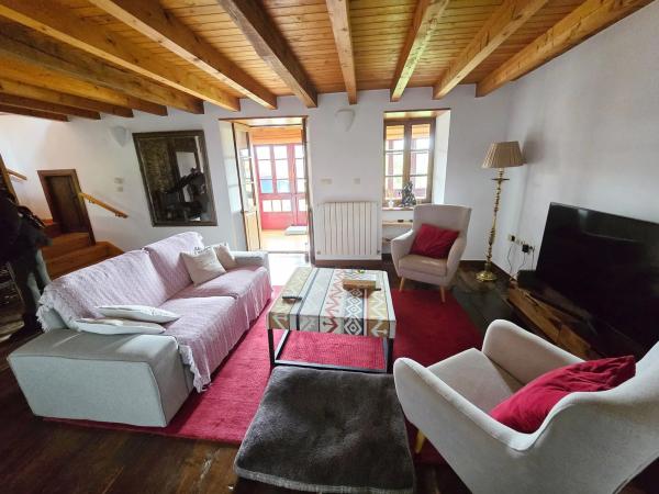 Casa independiente en calle Covadonga