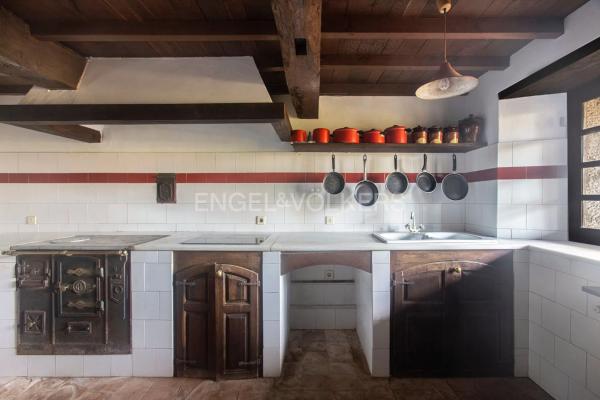 Caserón en calle Lledias, 45 -a