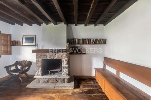 Caserón en calle Lledias, 45 -a