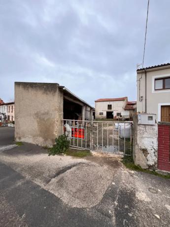 Casa de pueblo en Pimiango s/n