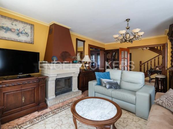 Casa independiente en Urbanizacion Cueto Pipe, 6