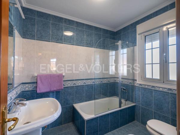 Casa independiente en Urbanizacion Cueto Pipe, 6