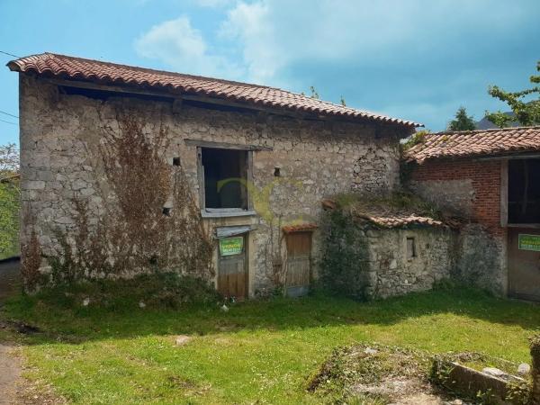 Casa independiente en Lln-7