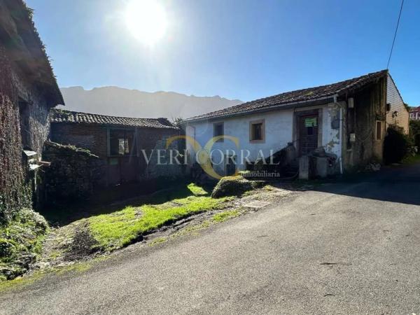 Casa independiente en Lln-7