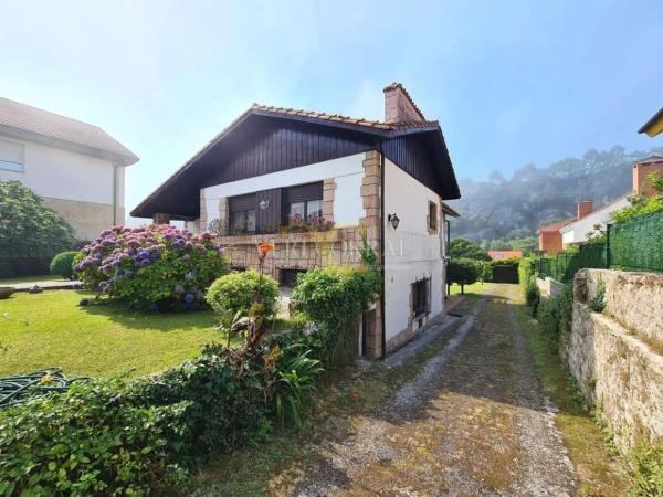 Casa independiente en calle de Dionisio Ruisánchez