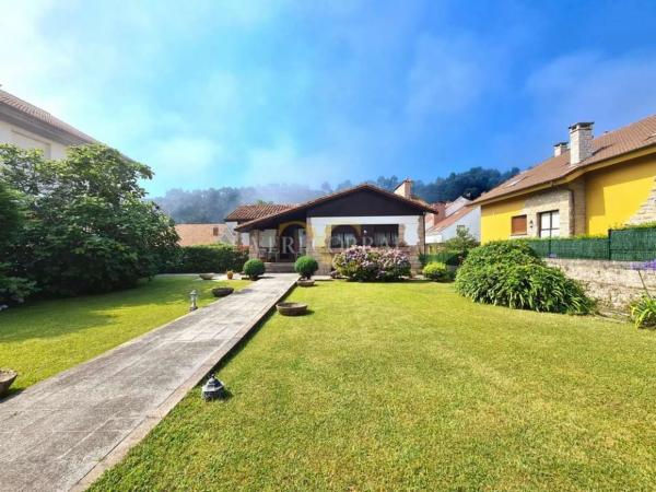 Casa independiente en calle de Dionisio Ruisánchez
