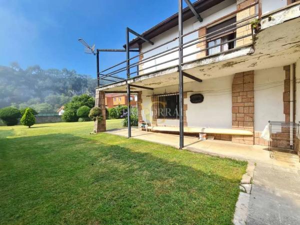 Casa independiente en calle de Dionisio Ruisánchez