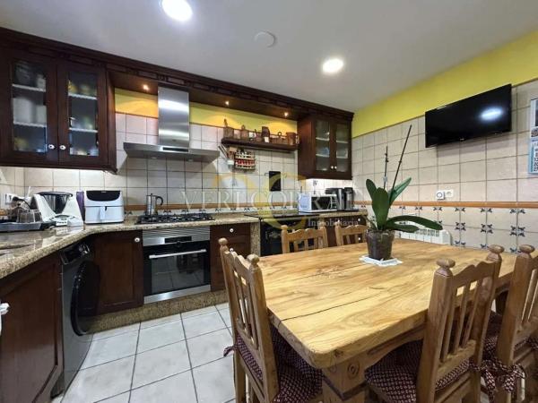 Casa independiente en Vía