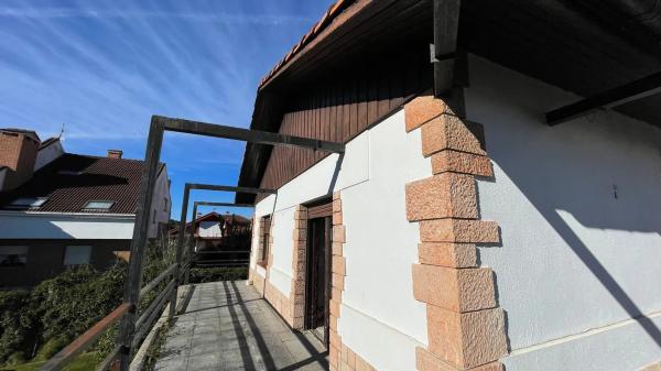 Casa independiente en calle de Dionisio Ruisánchez