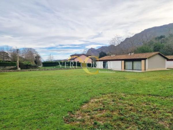 Casa independiente en La Arquera - Parres