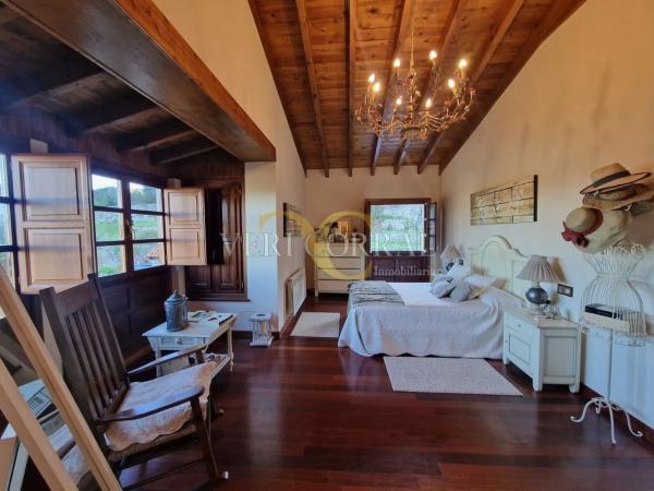 Casa independiente en carretera Cué