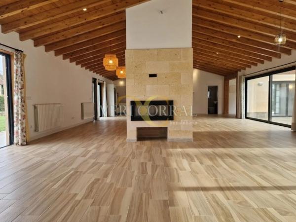 Casa independiente en La Arquera - Parres