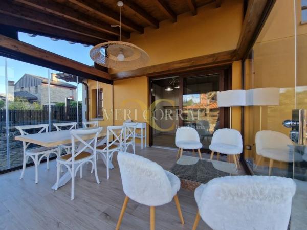 Casa independiente en carretera Cué