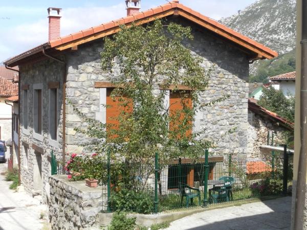 Casa de pueblo en calle del Puerto, 39