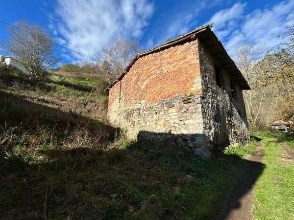 Casa de pueblo en Lln-14