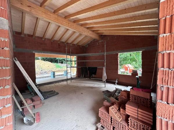 Casa independiente en Barrio la Caleya