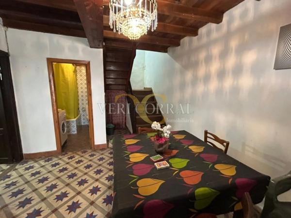 Casa independiente en calle Mestas