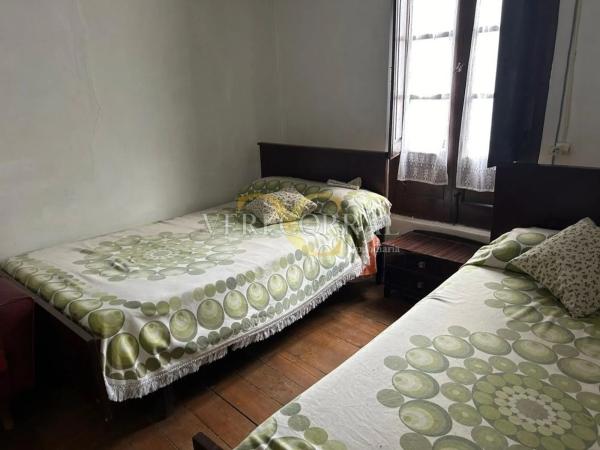 Casa independiente en calle Mestas