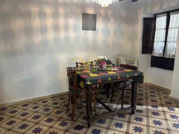 Casa independiente en calle Mestas