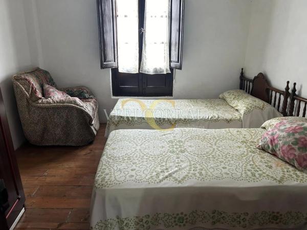 Casa independiente en calle Mestas