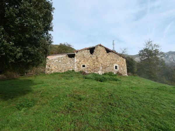 Finca rústica en Lugar la Usteriza, 24