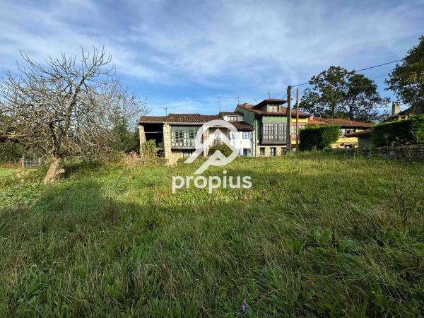 Casa independiente en calle La Prida, 1 - San Roque Del Acebal