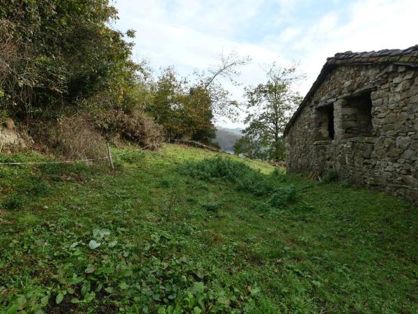 Finca rústica en Lugar la Usteriza, 24