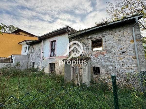 Casa independiente en calle La Prida, 1 - San Roque Del Acebal