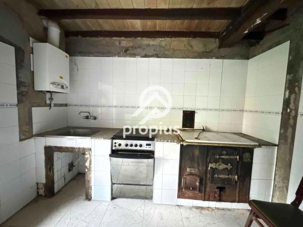 Casa independiente en calle La Prida, 1 - San Roque Del Acebal