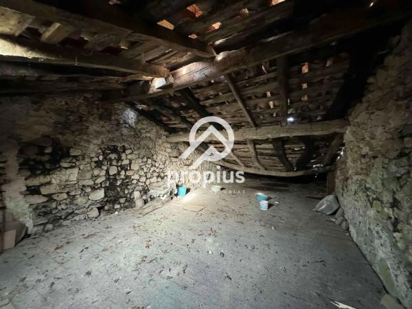 Casa independiente en calle La Prida, 1 - San Roque Del Acebal