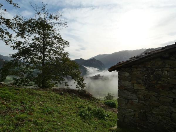 Finca rústica en Lugar la Usteriza, 24