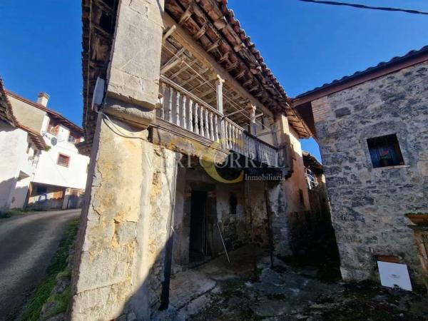 Casa independiente en Vía